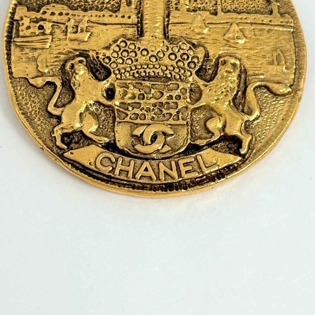 Chanel CC Logo Chain Necklace Coin Motif Gold Plated — view 4