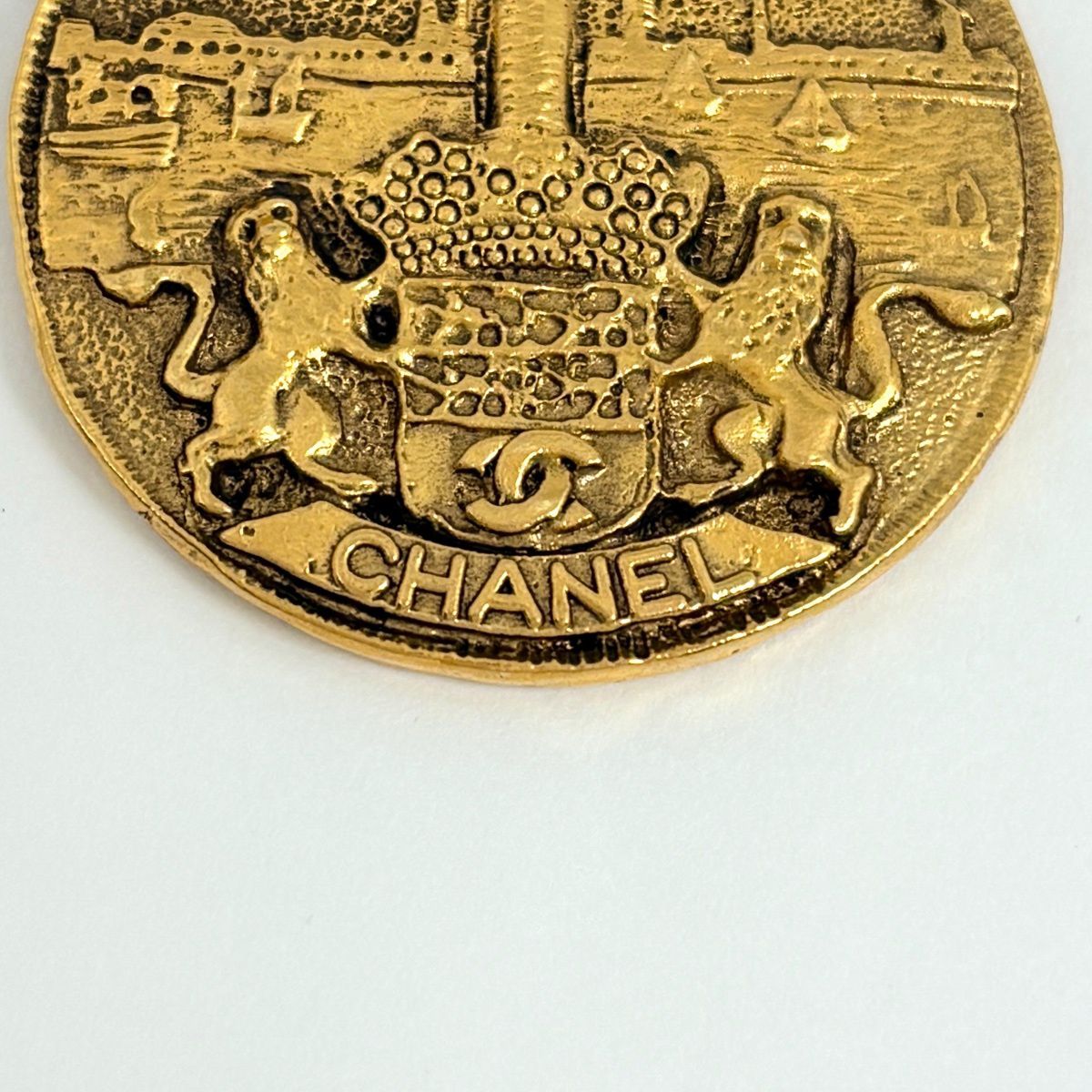 Chanel CC Logo Chain Necklace Coin Motif Gold Plated — view 4