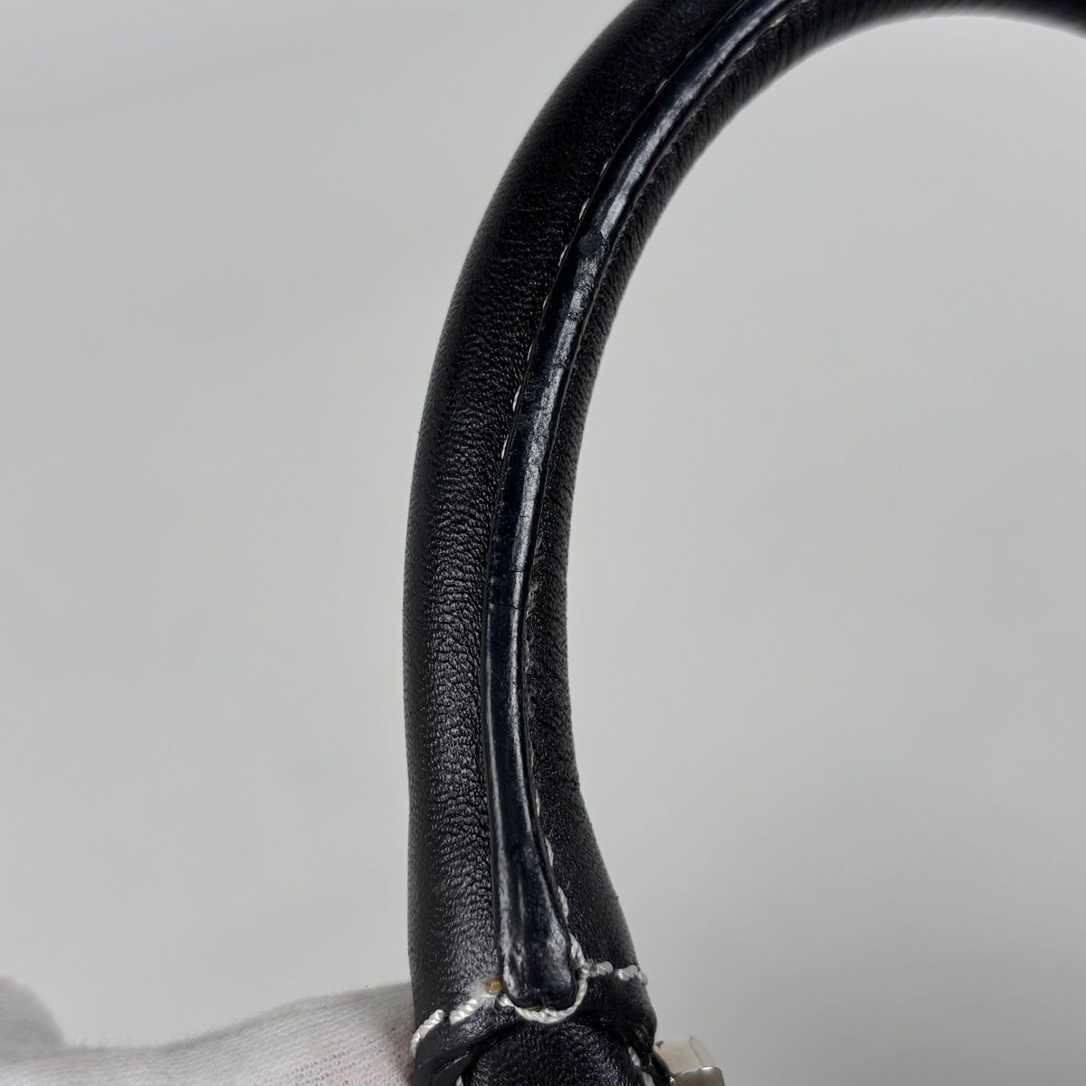 Loewe Amazona 28 Anagram Logo Handbag Suede Light Gray Black — view 7