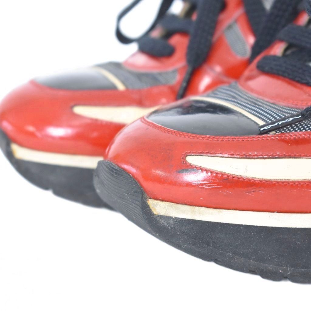 Chanel CC Logo Patent Leather Sneakers Red — view 4