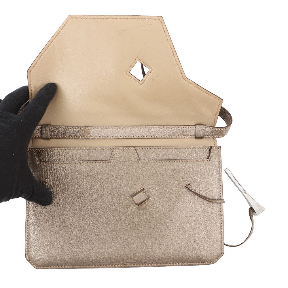 Hermes Shoulder Bag Envelope Gold Silver Chevre Misor — view 5