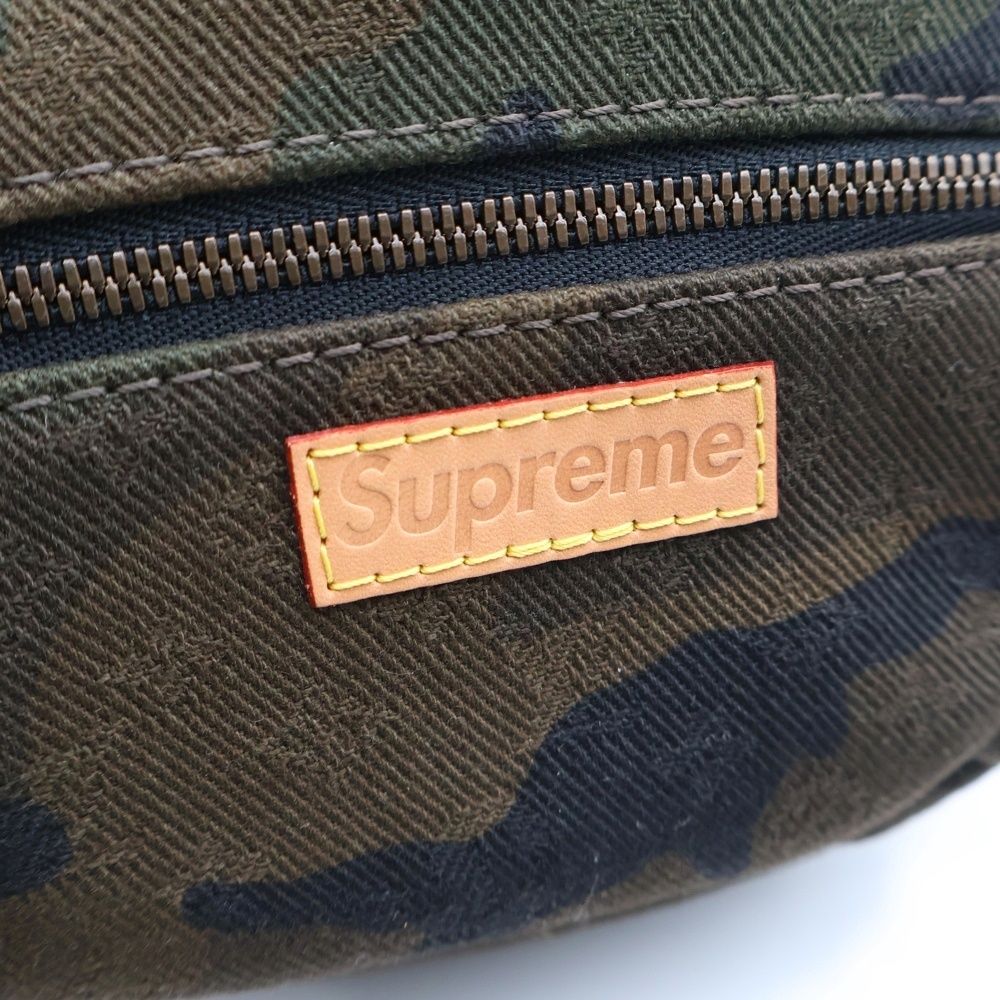 Louis Vuitton Supreme Apollo Nano Backpack Charm Camouflage Khaki — view 5