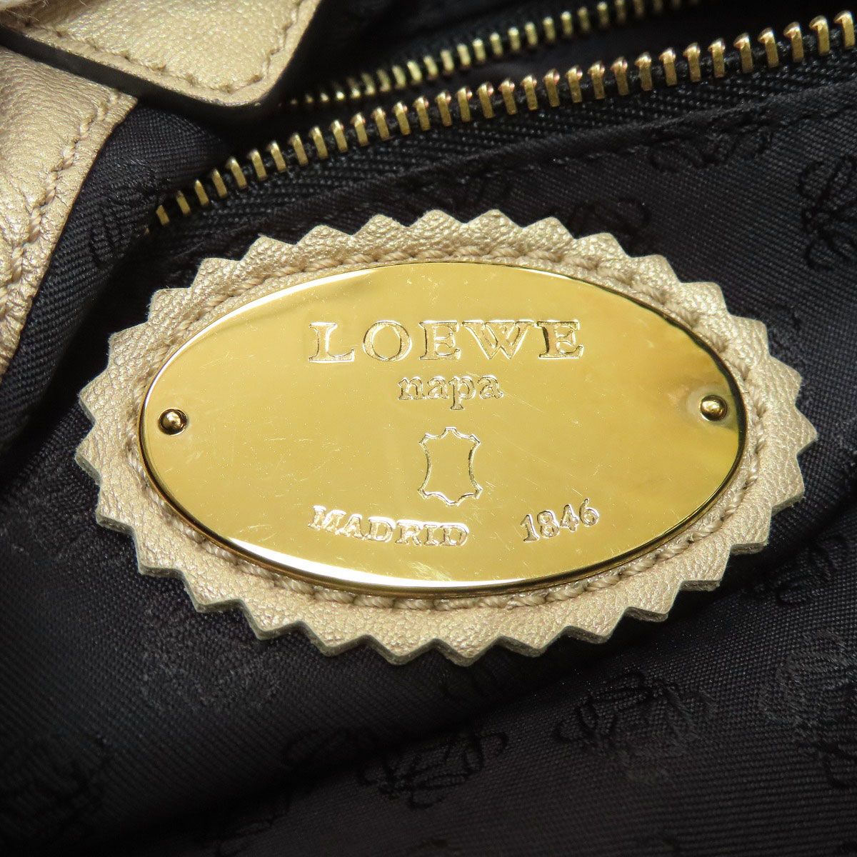 Loewe Anagram Handbag Leather — view 6