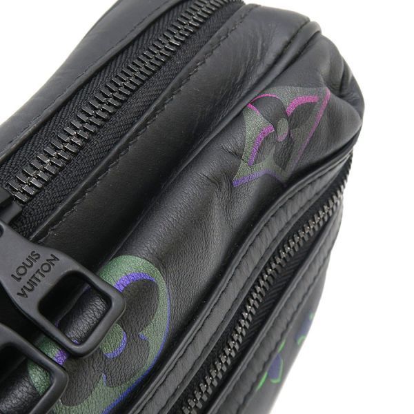 Louis Vuitton LV Logo Comet Messenger — view 8