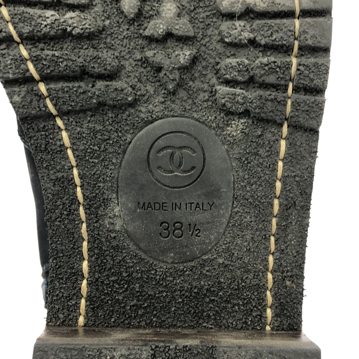 Chanel Leather CC Logo Side Zip Short Boots 38 Black — view 6