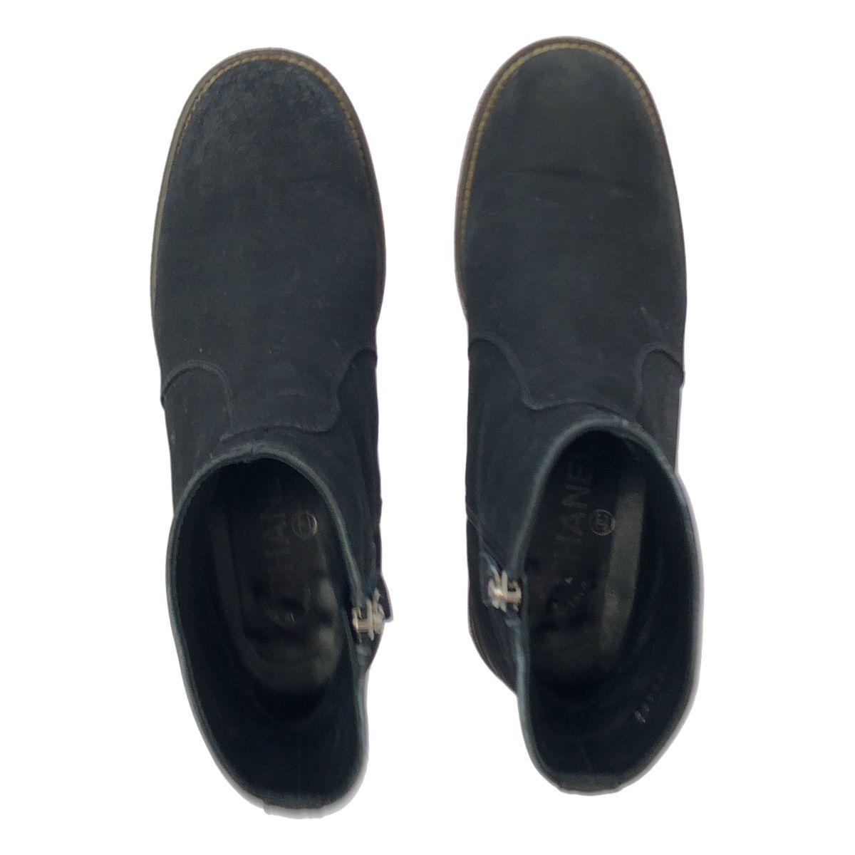 Chanel Leather CC Logo Side Zip Short Boots 38 Black — view 4
