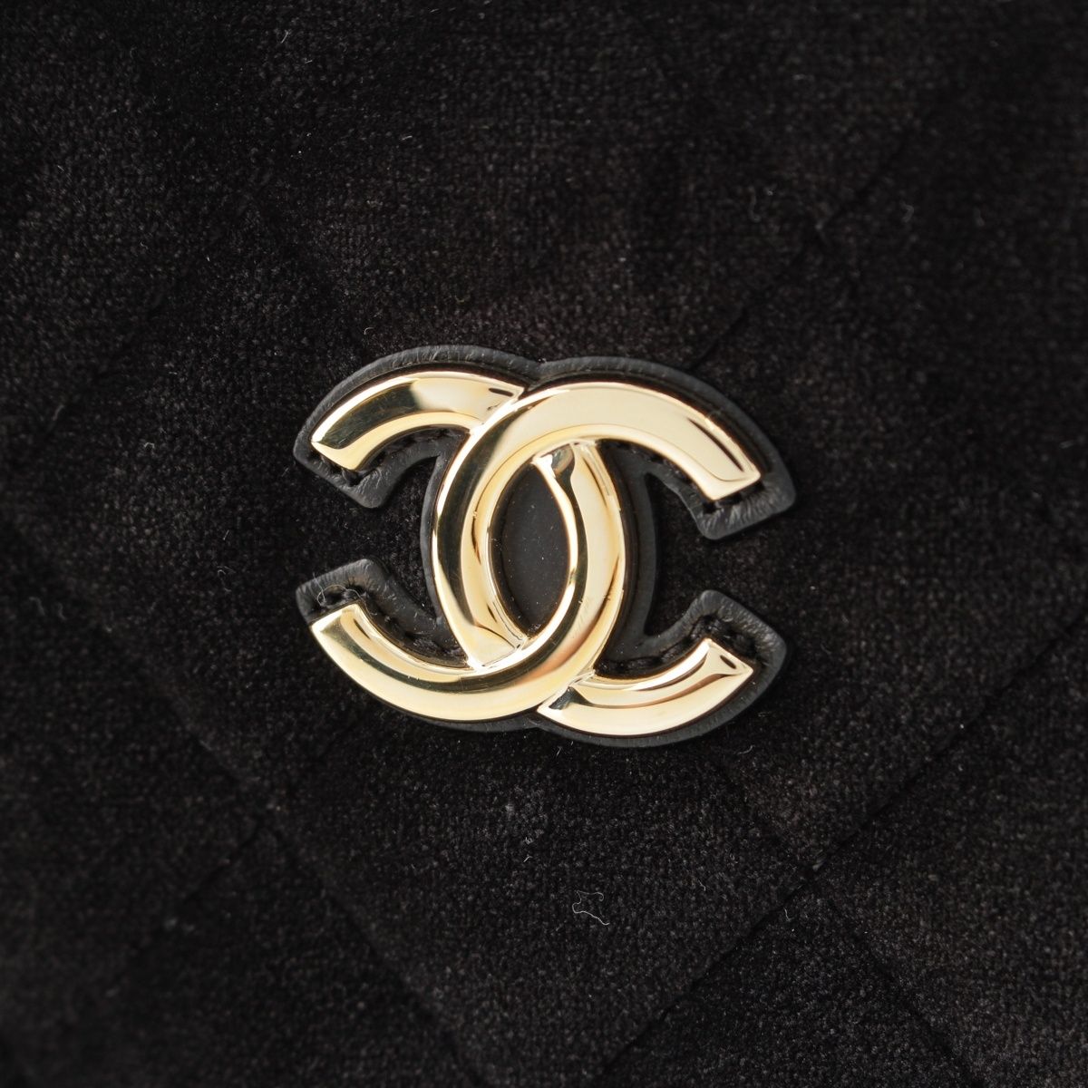 Chanel Velvet CC Logo Top Handle Chain Shoulder Bag Black — view 7