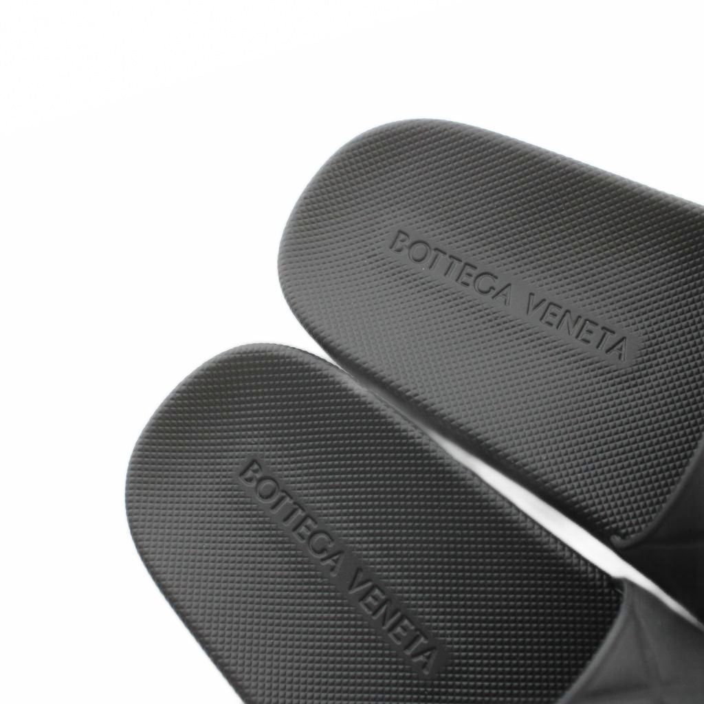 Bottega Veneta Sandals Flat Intrecciato Platform Logo Slide 37 Black — view 4