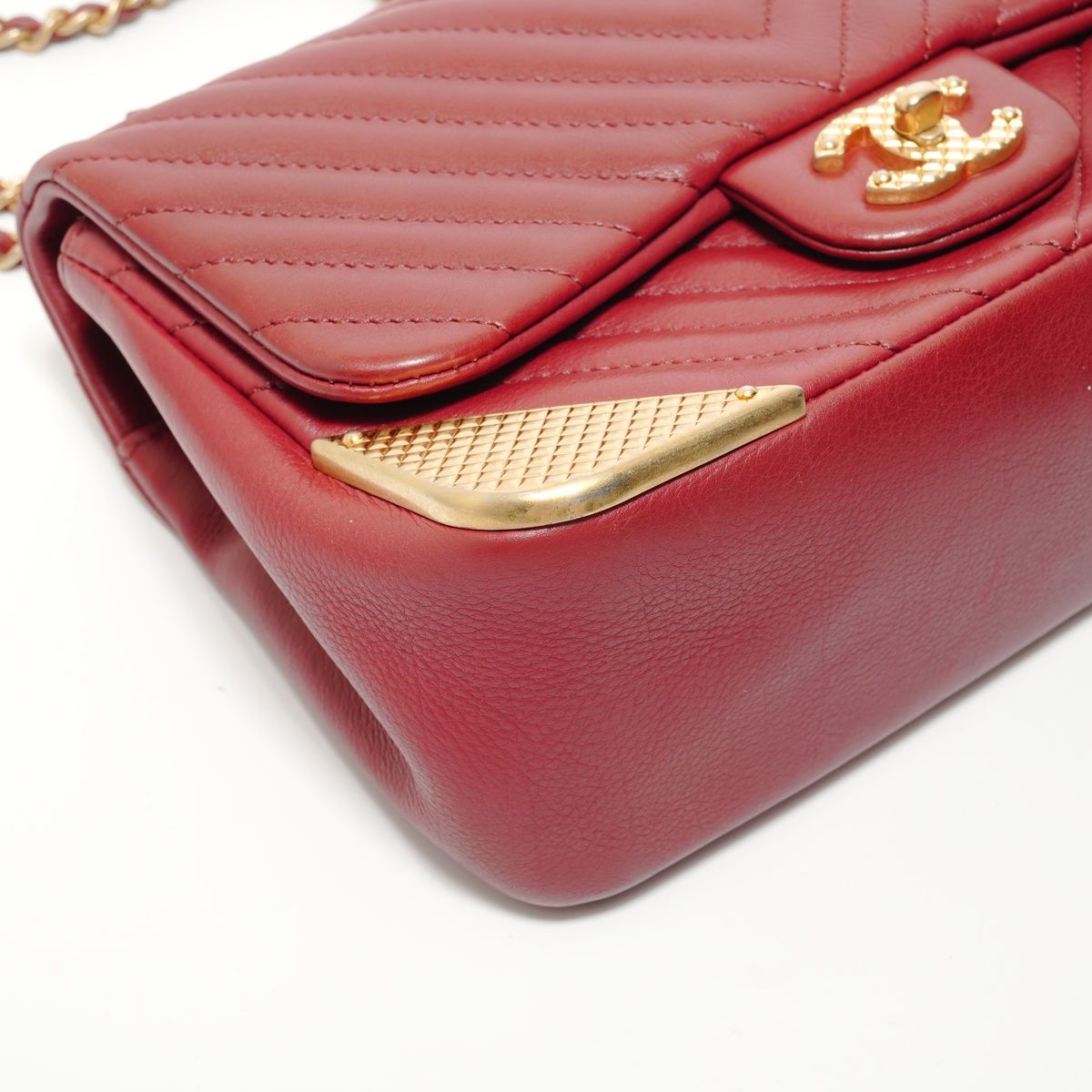 Chanel Shoulder Bag Stitch Chevron — view 6