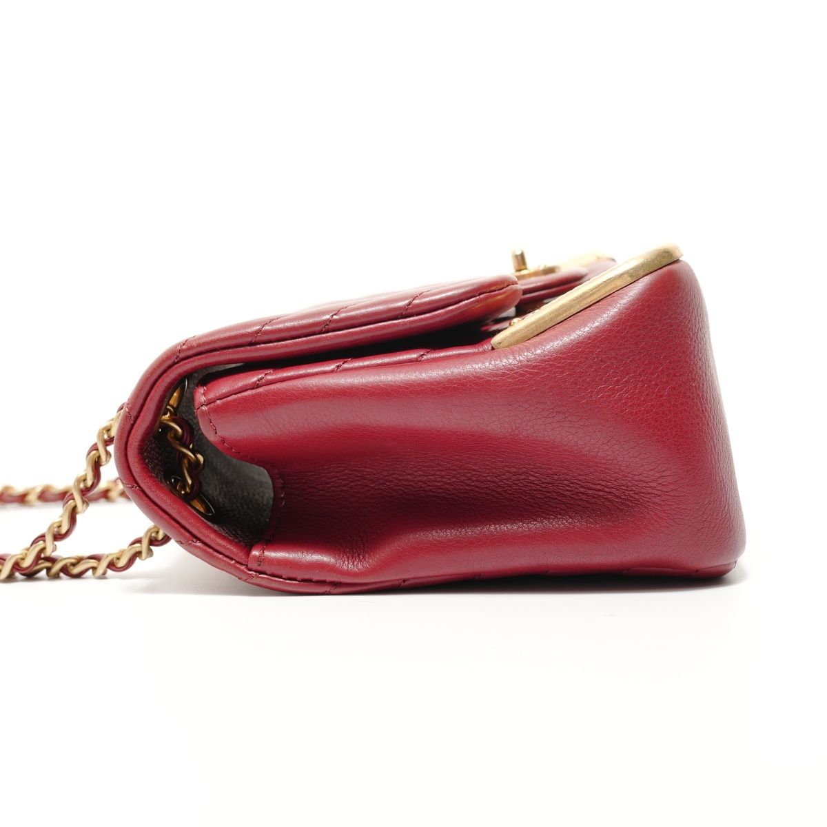 Chanel Shoulder Bag Stitch Chevron — view 3