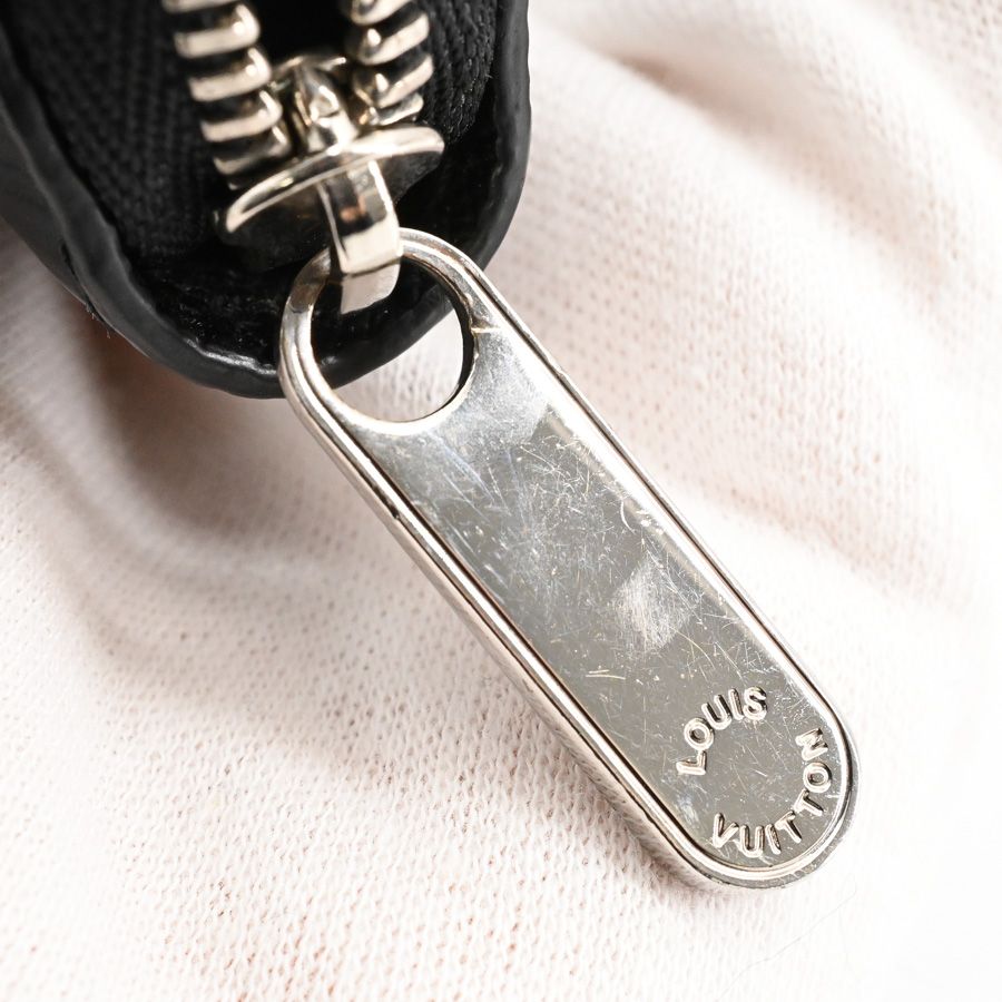 Louis Vuitton Coin Case Zippy Purse — view 6