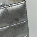 Chanel CC Logo Chain Tote No5 Choco Bar Canvas Navy Silver — view 5
