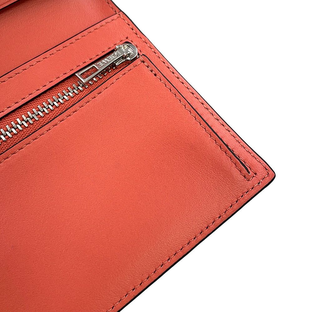 Loewe Wallet Anagram Large Vertical — view 9