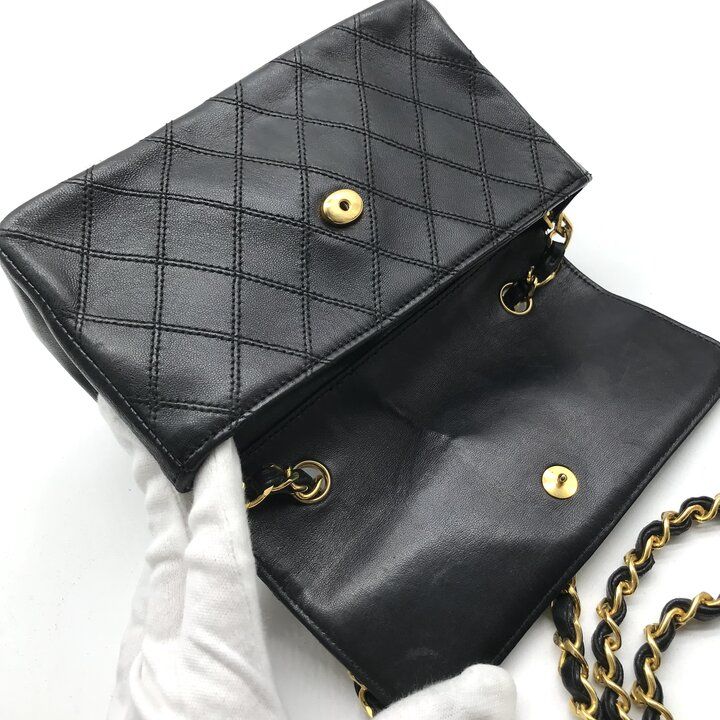Chanel Big CC Logo Bicolor Lambskin Chain Shoulder Bag Black Purse — view 8