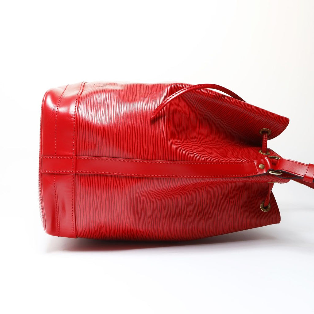 Louis Vuitton Shoulder Bag Epi Noe — view 4