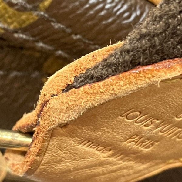 Louis Vuitton Monogram Reporter PM Shoulder Bag — view 9