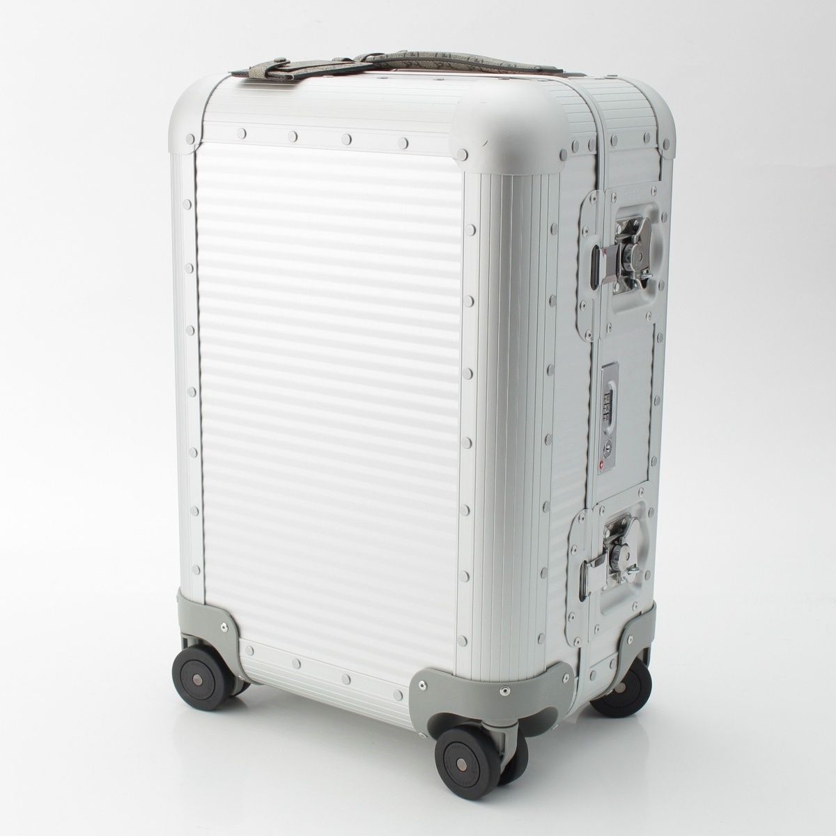 Gucci GG Supreme Canvas Aluminum Trolley Cabin Carry Case Suitcase Silver — view 3