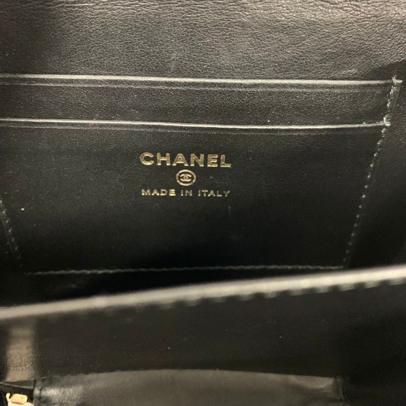 Chanel Shoulder Bag Black Gold CC Logo CC Filigree Quilted Chain — view 7