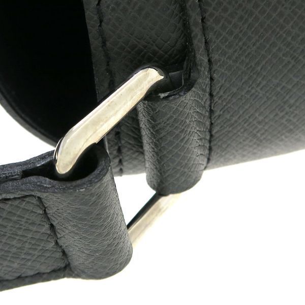 Louis Vuitton Taiga Roman PM Messenger Bag — view 5