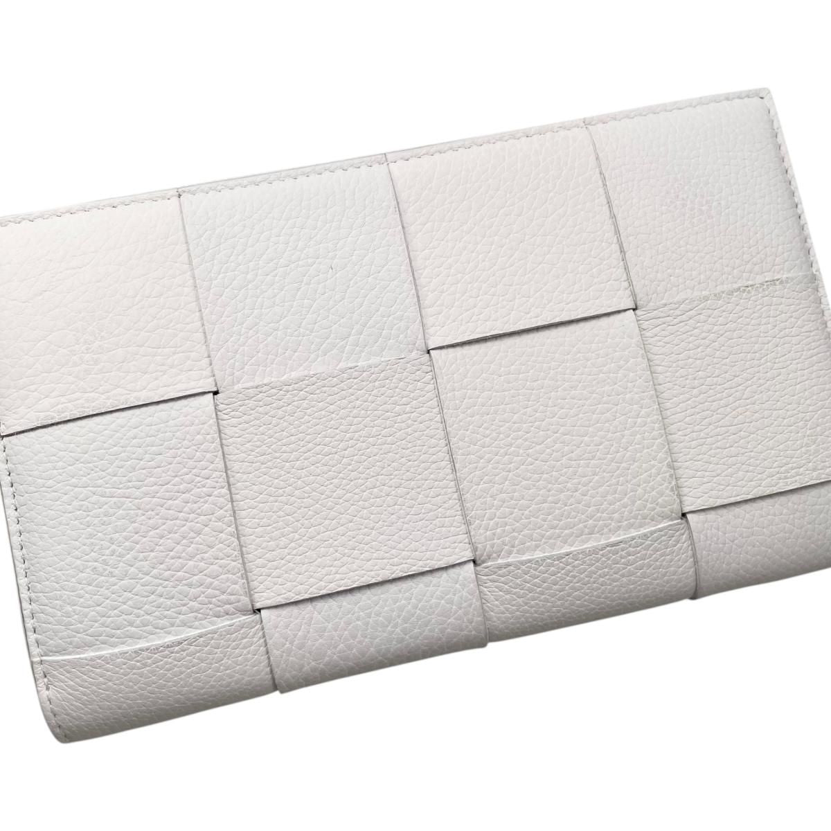 Bottega Veneta Wallet Cassette Zip Around Intrecciato White Gold — view 6