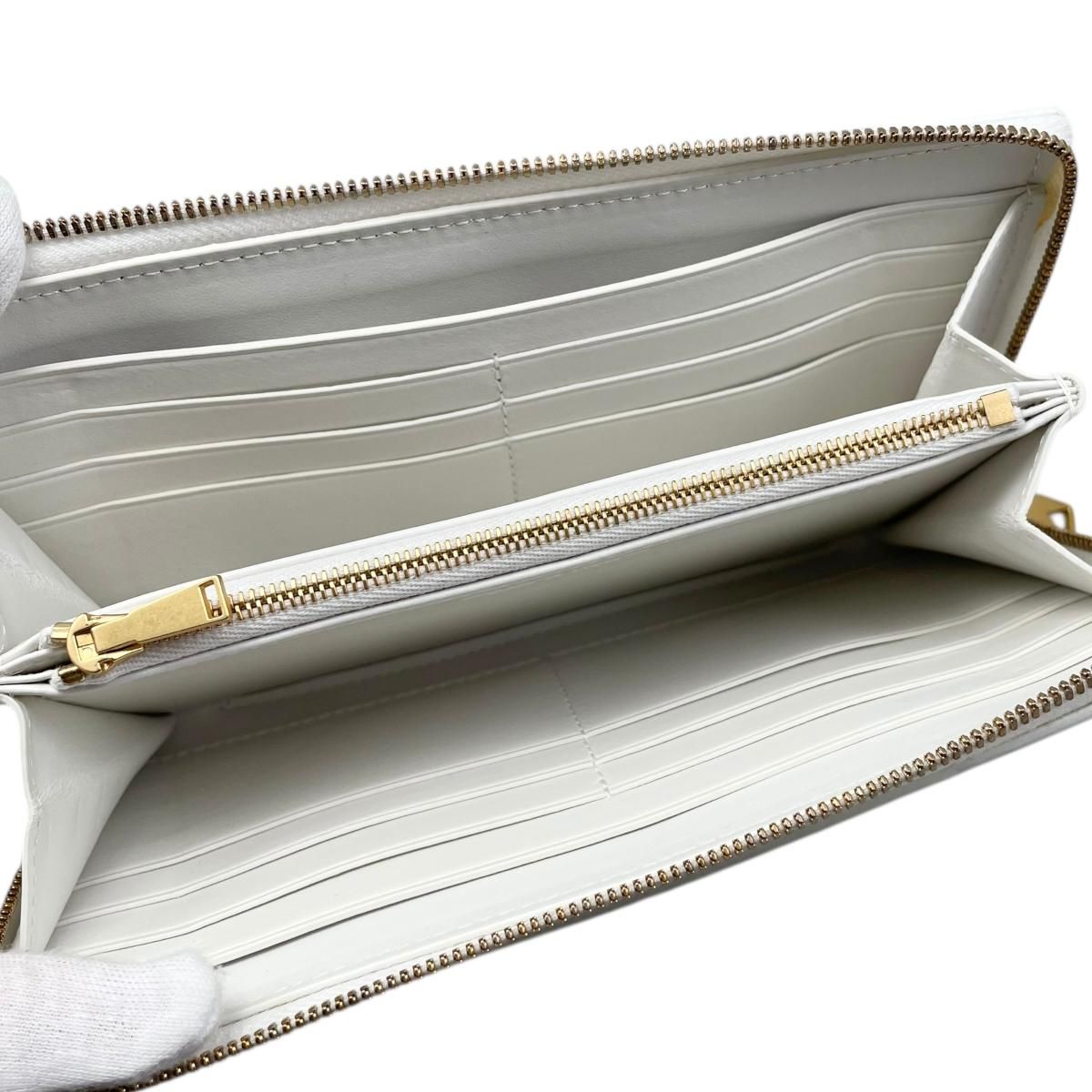 Bottega Veneta Wallet Cassette Zip Around Intrecciato White Gold — view 7