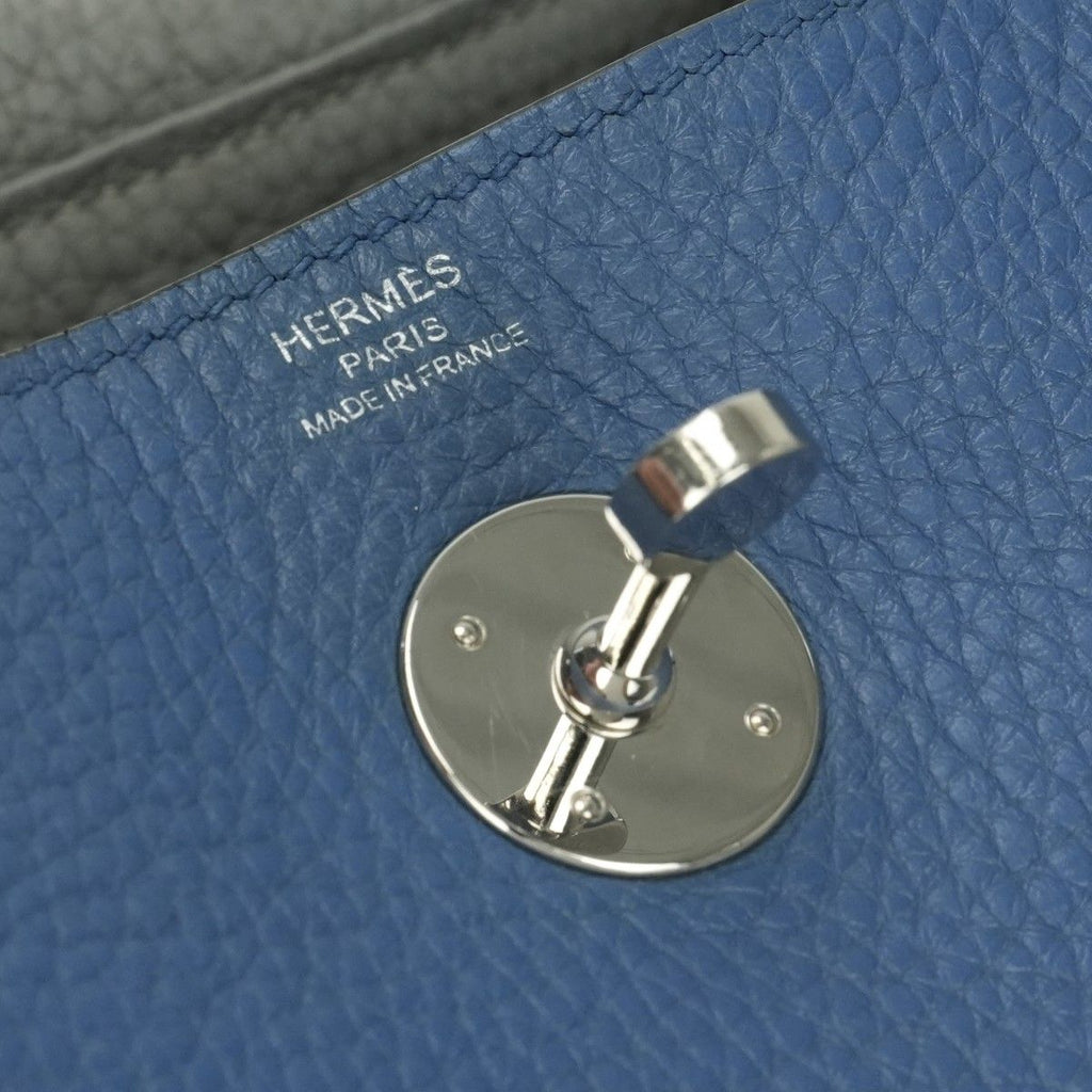 Hermes Lindy 26 Verso Tote Shoulder Bag Taurillon Clemence Blueagate Grismouette — view 8