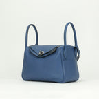 Hermes Lindy 26 Verso Tote Shoulder Bag Taurillon Clemence Blueagate Grismouette — view 2