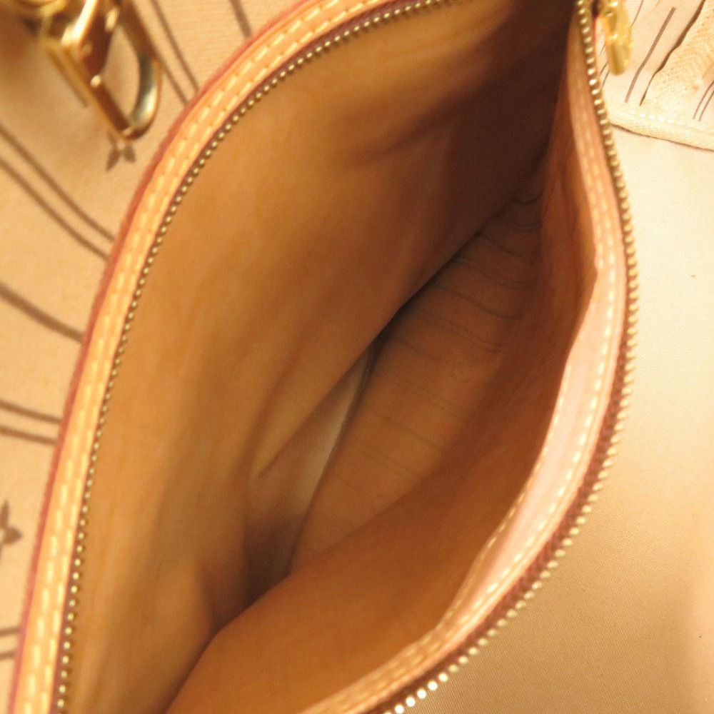 Louis Vuitton Neverfull MM Monogram Tote — view 6