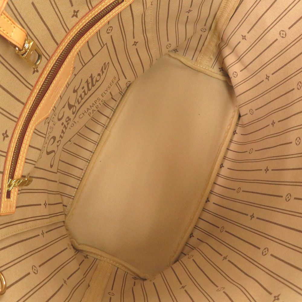 Louis Vuitton Neverfull MM Monogram Tote — view 5