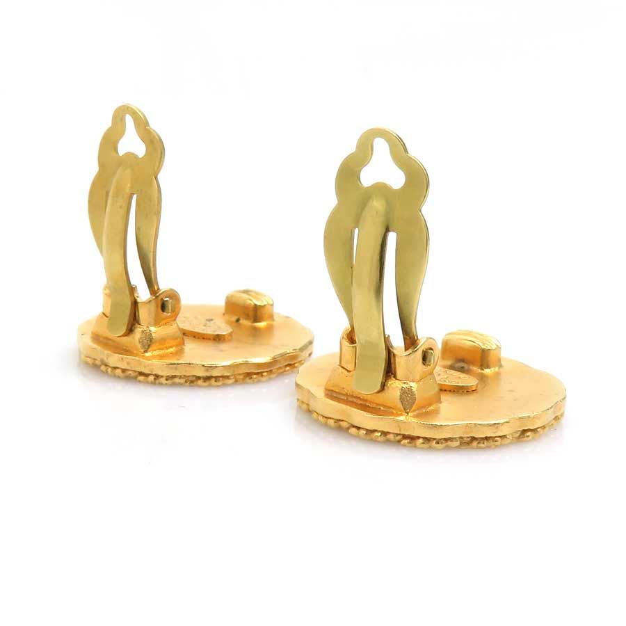 Chanel Earrings CC Logo — view 4