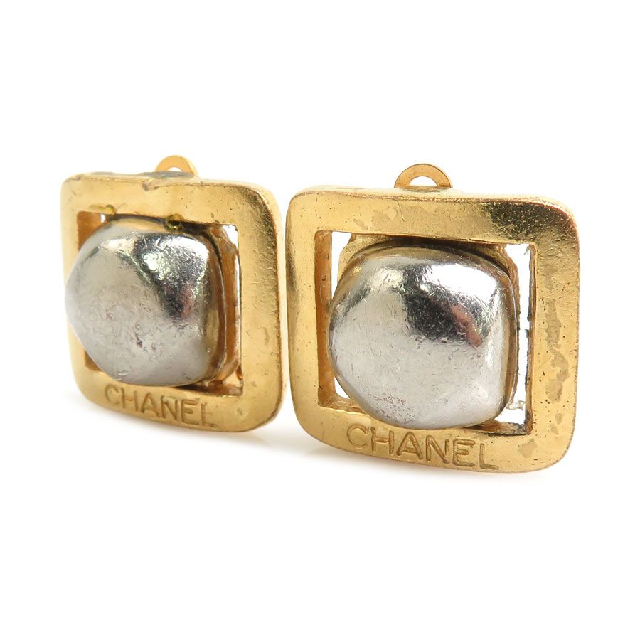 Chanel Earrings Gold — view 2