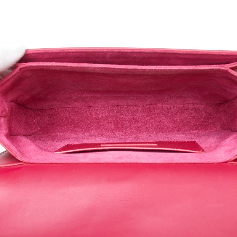 Saint Laurent Classic Lou Crossbody Shoulder Bag Pink Leather — view 7