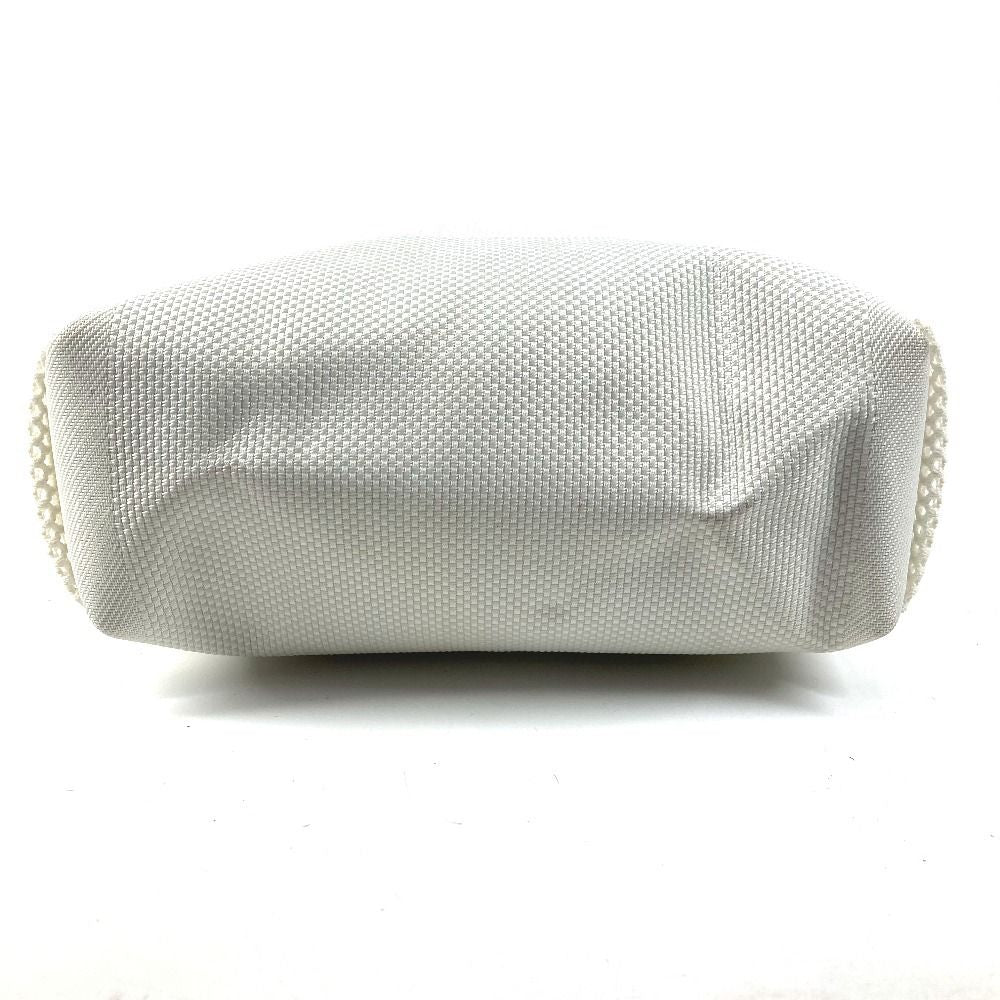 Louis Vuitton Shoulder Bag Weatherly Damier Geant Canvas White — view 5