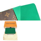 Louis Vuitton Notebook Cover PM Emily Taurillon Leather Green Agenda — view 9