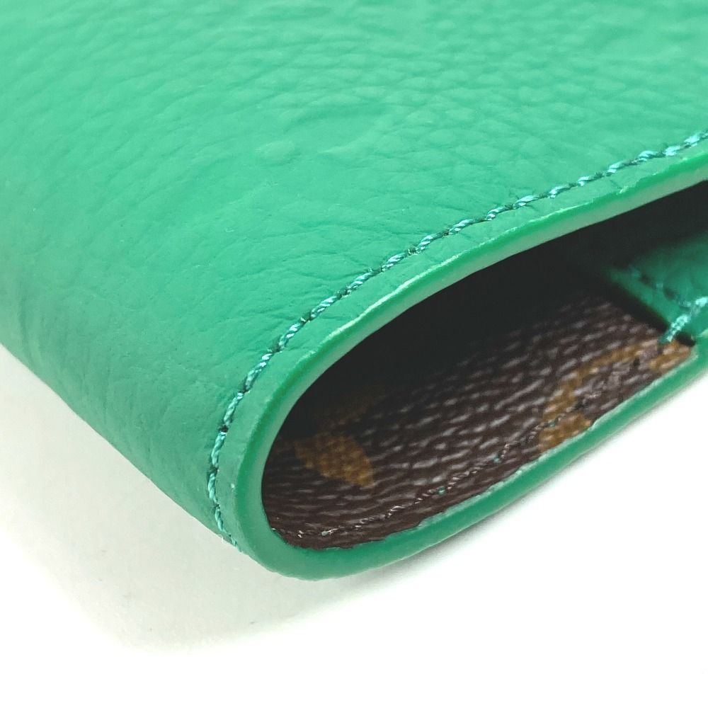 Louis Vuitton Notebook Cover PM Emily Taurillon Leather Green Agenda — view 6