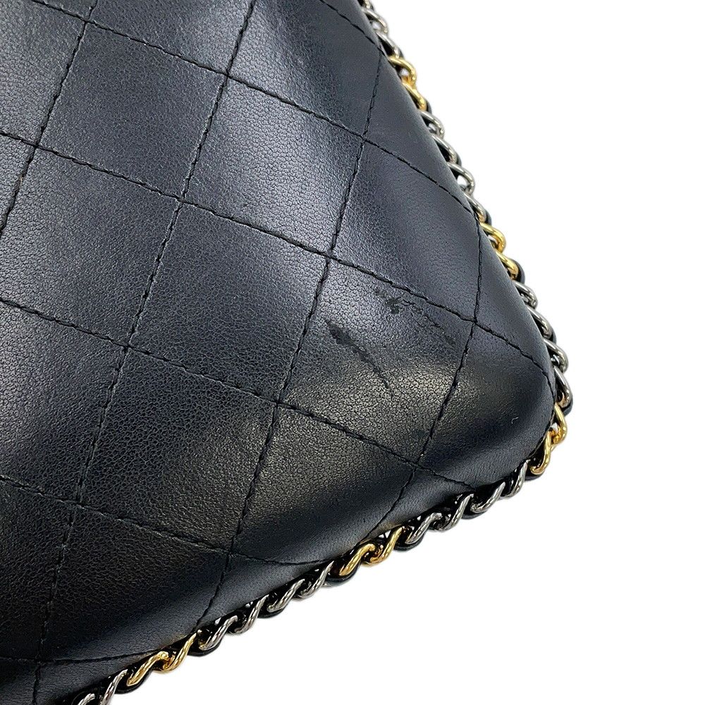 Chanel Foncase Chainaround Quilted CC Logo Lambskin Black — view 6