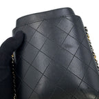 Chanel Foncase Chainaround Quilted CC Logo Lambskin Black — view 7