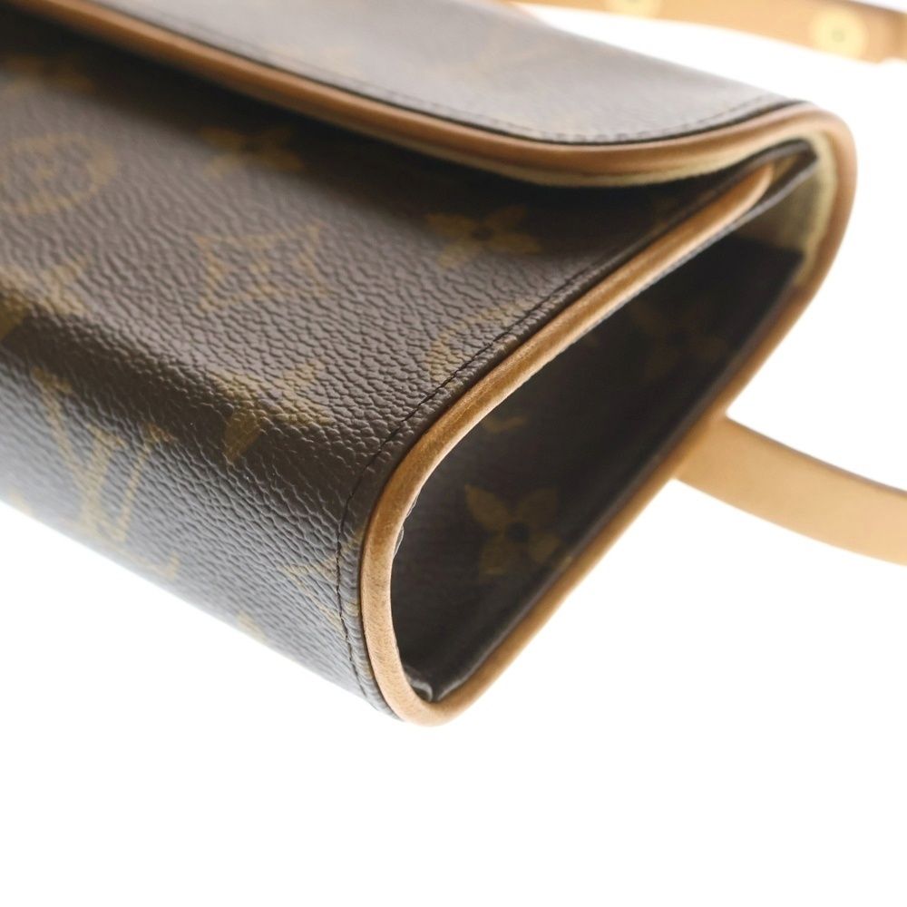 Louis Vuitton Monogram Pochette Florentine Belt — view 5
