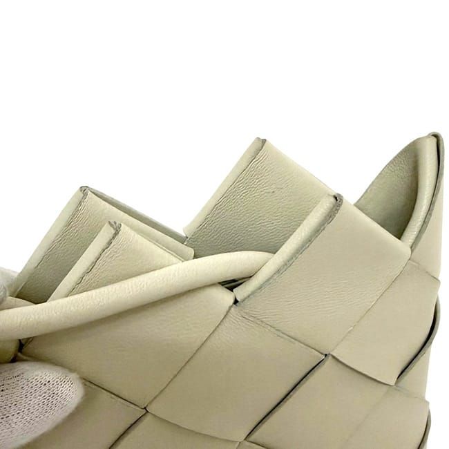 Bottega Veneta Mini Shoulder Bag White Intrecciato — view 5