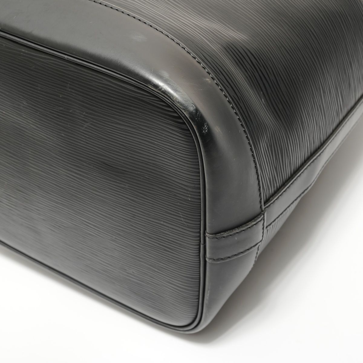 Louis Vuitton Shoulder Bag Epi Noe — view 6