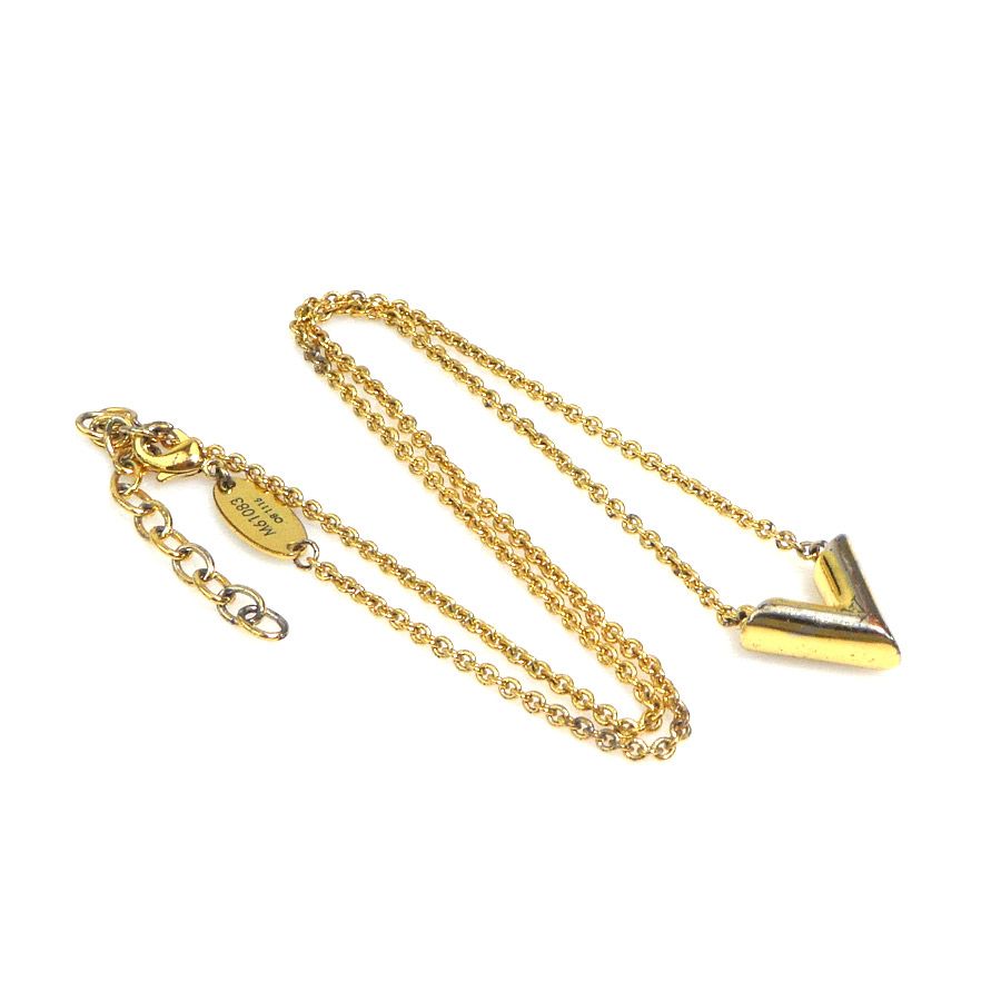 Louis Vuitton Necklace Essential — view 9