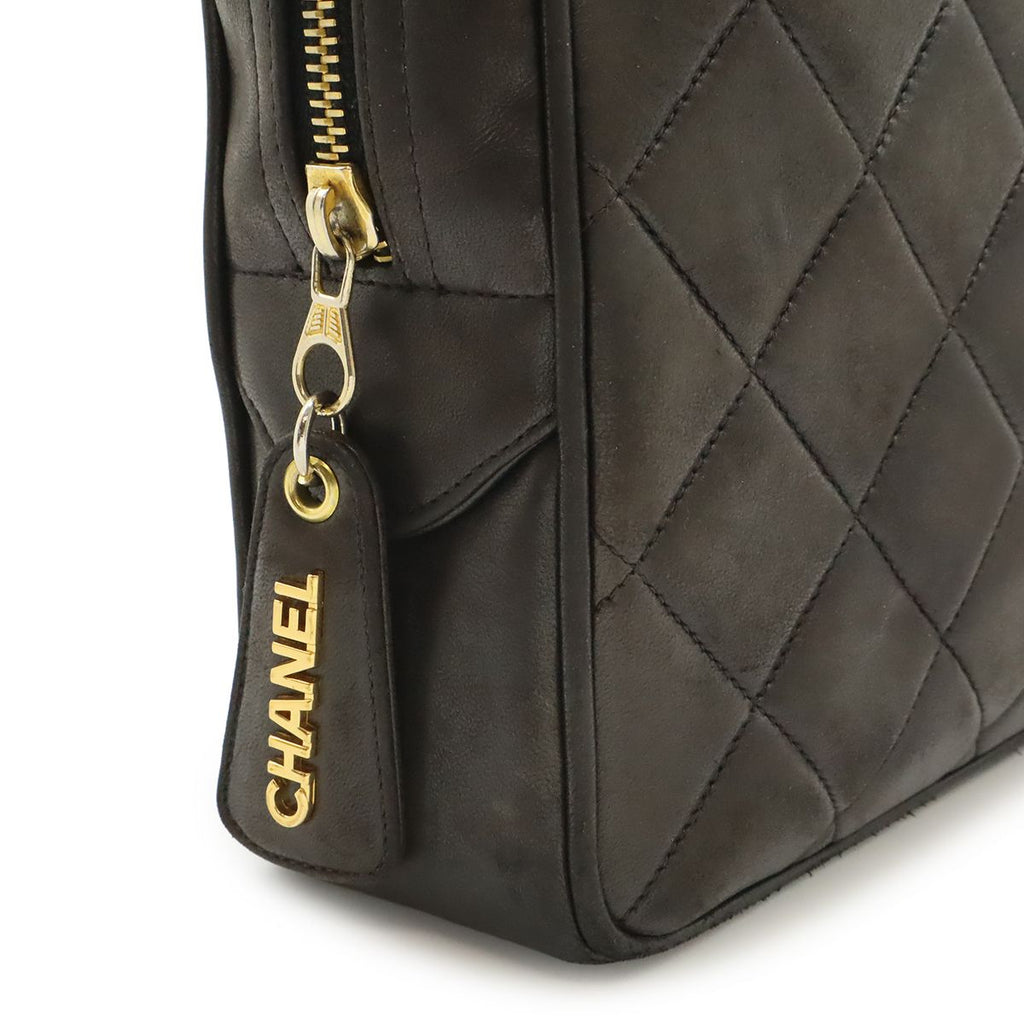 Chanel CC Logo Quilted Tote Shoulder Bag Leather Black Gold — view 6