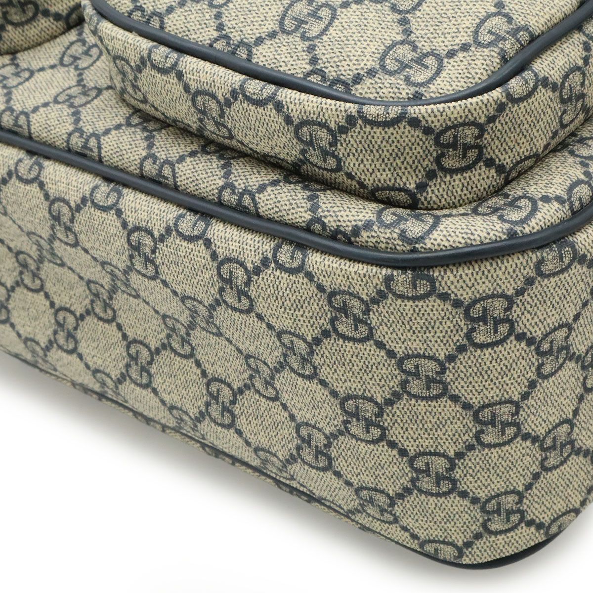 Gucci GG Supreme Plus Shoulder Bag Leather Beige Navy Silver — view 3