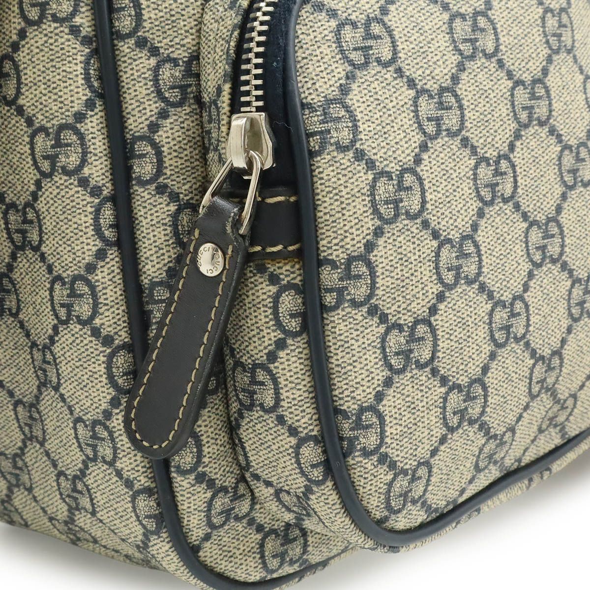 Gucci GG Supreme Plus Shoulder Bag Leather Beige Navy Silver — view 9