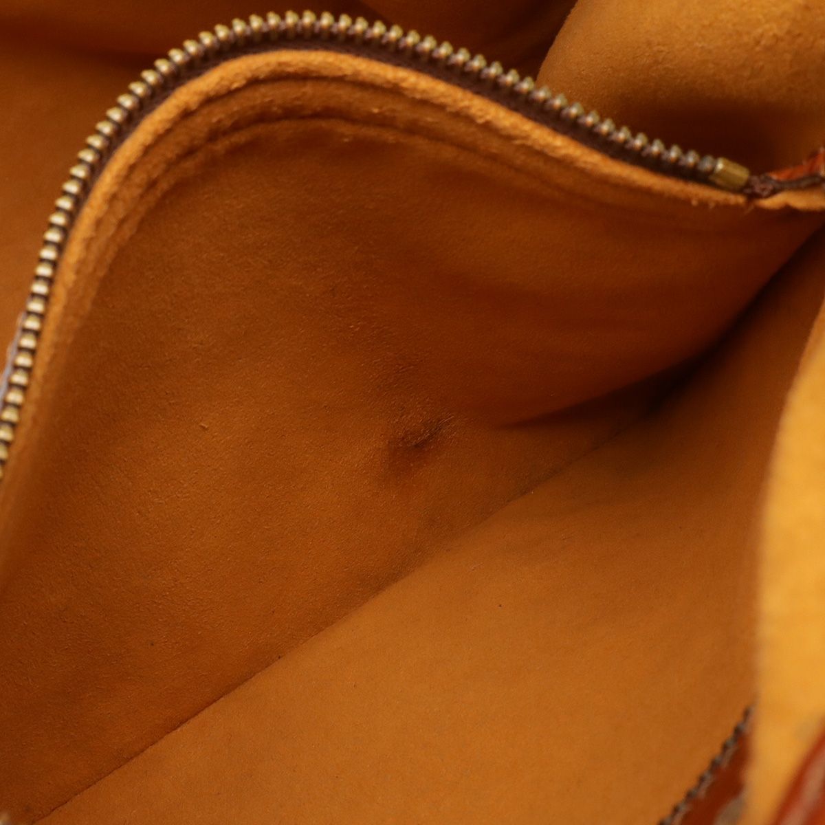 Louis Vuitton Epi Noe Drawstring Shoulder Bag Leather Kenya Brown — view 9