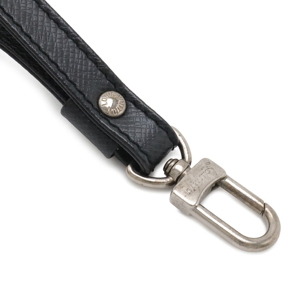 Louis Vuitton Taiga Baikal Clutch Handbag Ardoise Black — view 4
