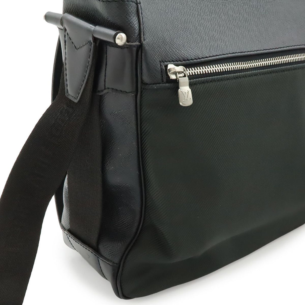 Louis Vuitton Taiga Shoulder Bag Leather Canvas Ardoise Black — view 4
