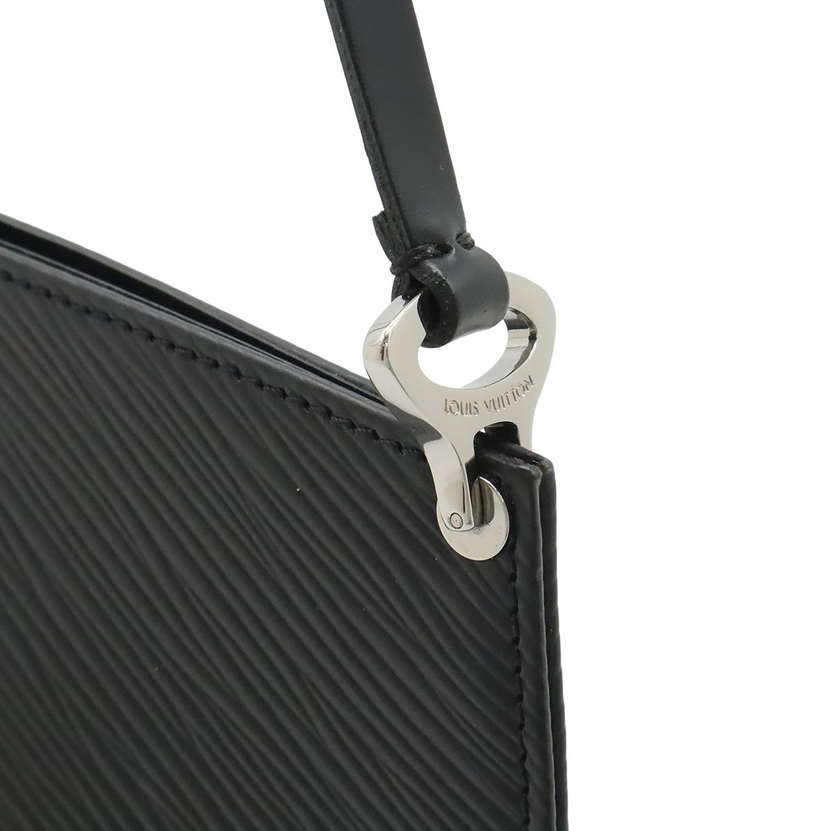 Louis Vuitton Epi Pochette Demi Lune Shoulder Bag Pouch Leather Noir Black — view 4