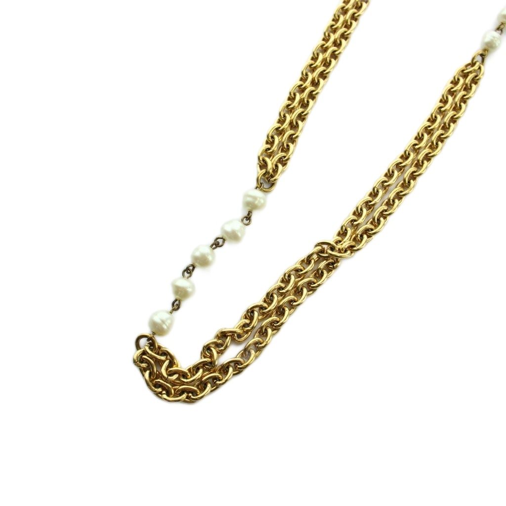 Chanel Long Necklace 2 Logo Pearl Gold — view 5