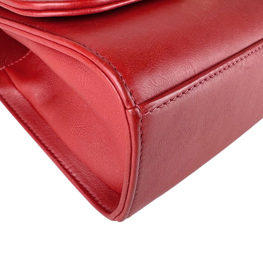 Chanel Shoulder Bag Click Label — view 8